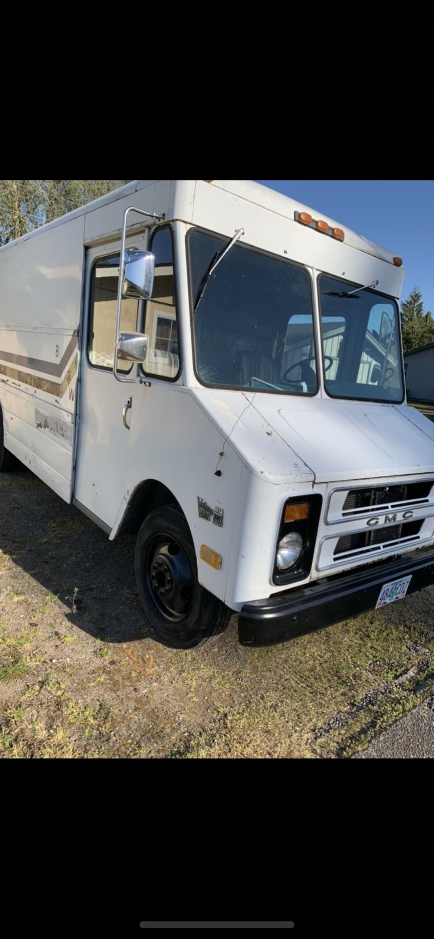 P30 Chevrolet Van 1985 Good Motor 350 ⛽️ Gas