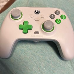 Xbox Series S And X Controller 