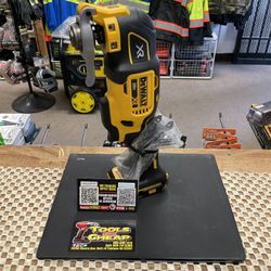 DEWALT 20V MAX XR Cordless Brushless 3-Speed Oscillating Multi Tool (Tool Only)