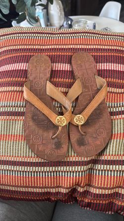 Tory Burch Beachy Sandals