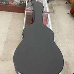 Fender Hard Shell Dreadnought Guitar Case