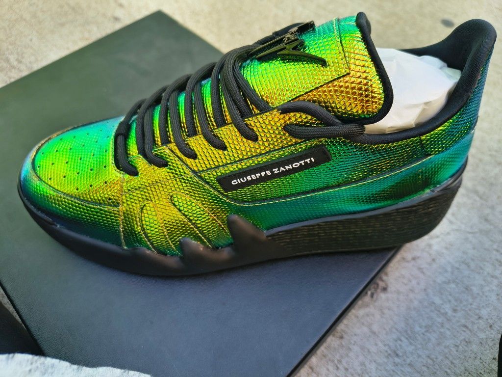 Brand New Giuseppe's