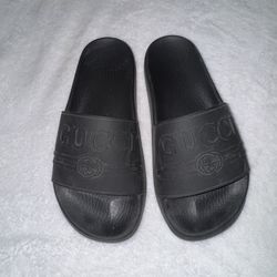 Women’s Gucci Slides Size 7
