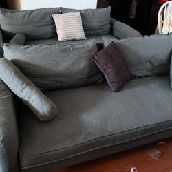 2 Sofas