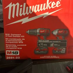 Milwaukee M18 two tool combo kit