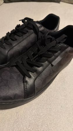 Tenis coach  poco uso  pueden verlos de hombre size 9.5 $60  persona interesada solamente