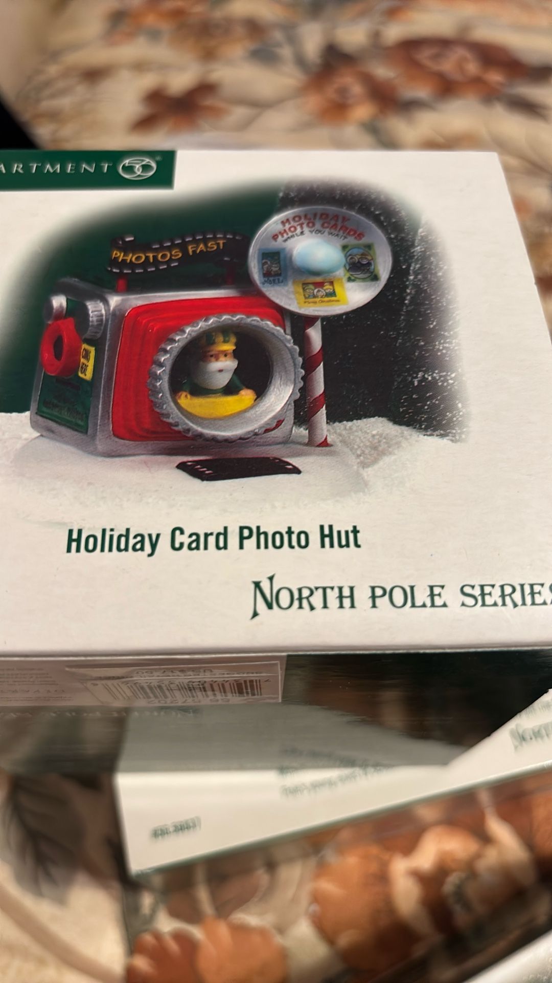 Dept 56. North Pole Village. Holiday Card, Photo Hut.