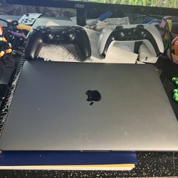 MacBook Pro 2020 13 Inch