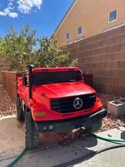 Mercedes Zetros 2-Seater Ride-On Truck
