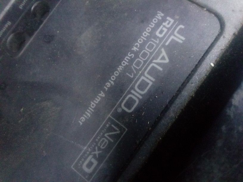 Jl Audio Rd 1000/1 Amp And Noco Stereo Battery
