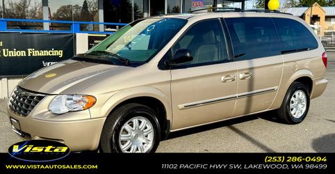2007 Chrysler Town & Country LWB