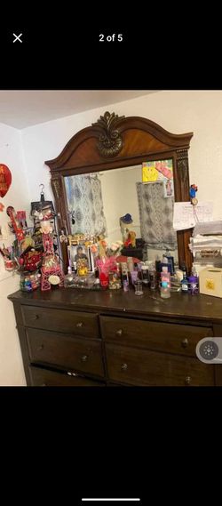 $30 need it gone today vanity