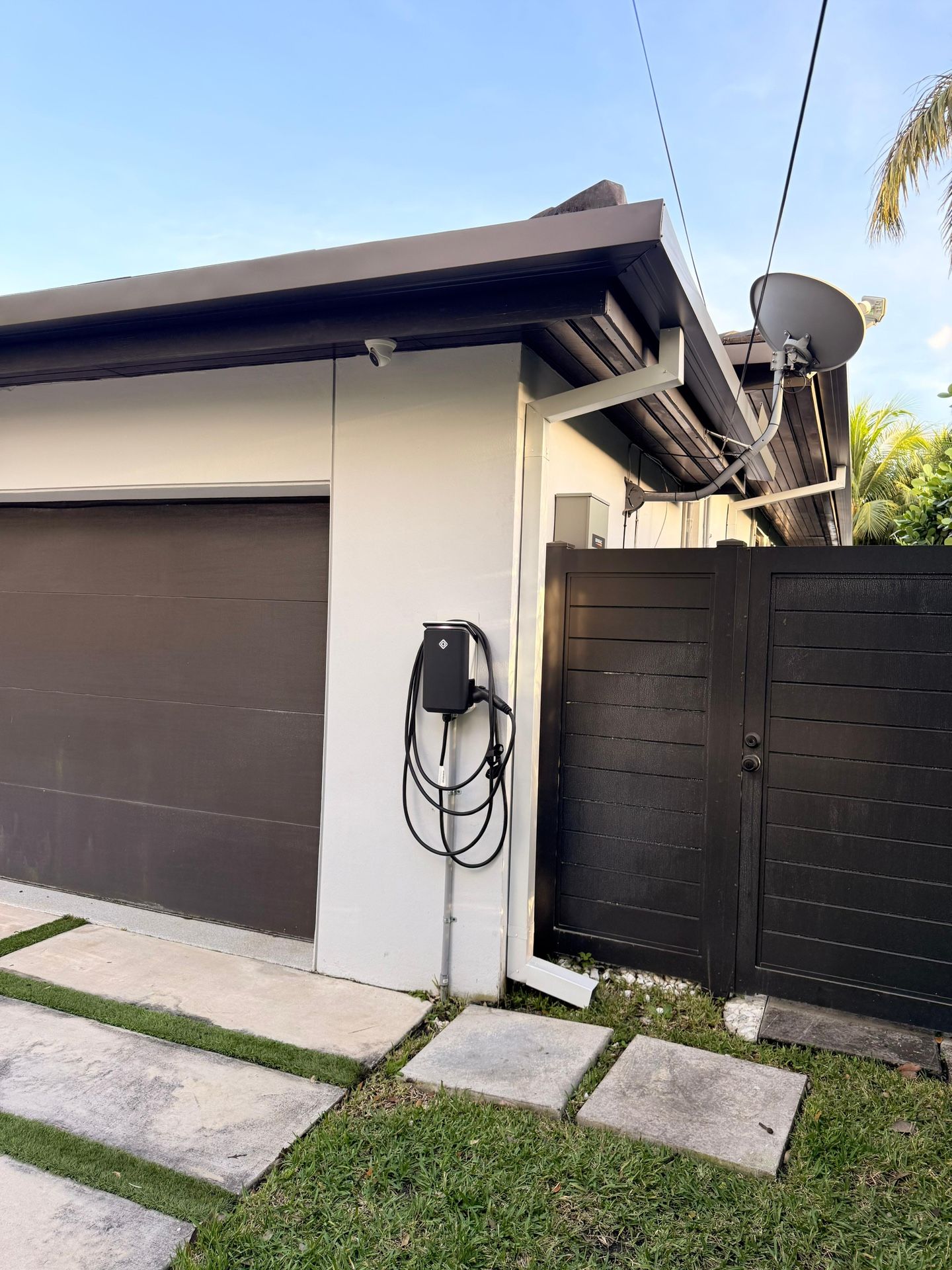 7” European Box Gutters — Modern. Seamless. Powerful.