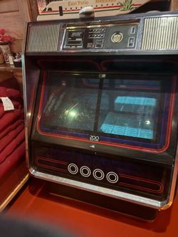 Antique jukebox