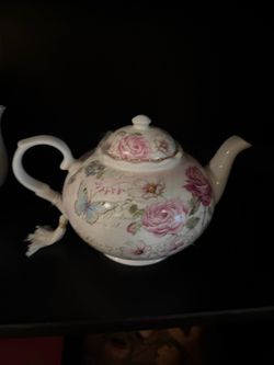 Vintage Tea Pot