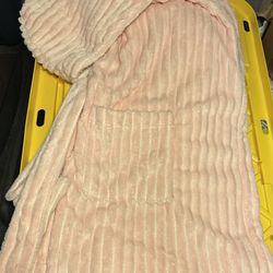 Womens Bathrobe Lauren Conrad Size Med 