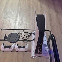 PLAYSTATION  5