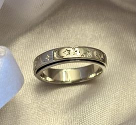Brand New Sterling Silver Celestial Themed Spinner Ring / Size 7
