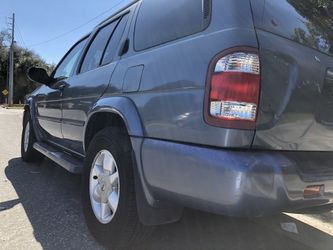 2002 Nissan Pathfinder