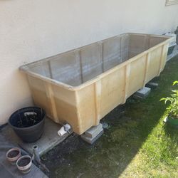 300 Gallon Fiberglass Stock Tank