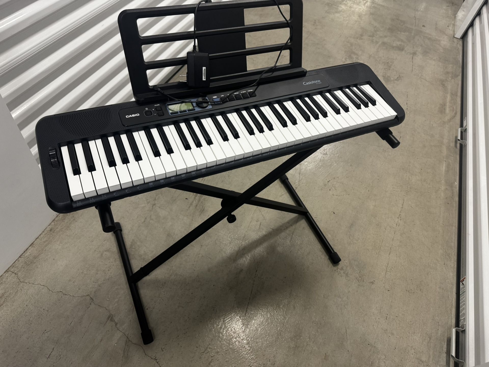 Casio Tone Ct-s300 Keyboard