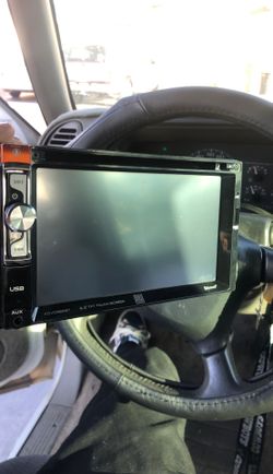 Dual Bluetooth touchscreen radio