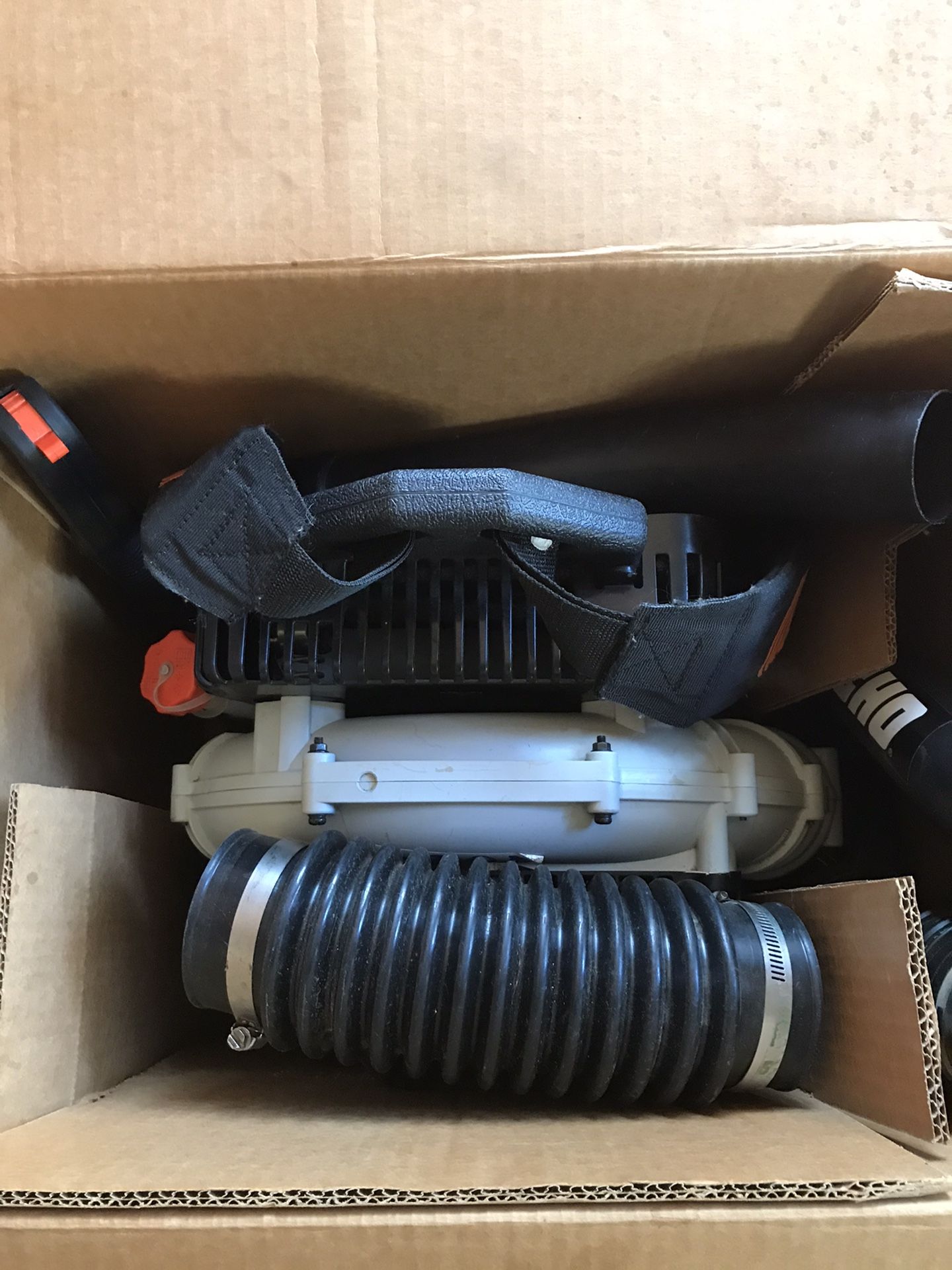 Professional Echo Gas Powered Leaf Blower Back Carry Almost New