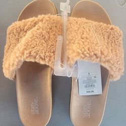 WOMEN'S SANDALS