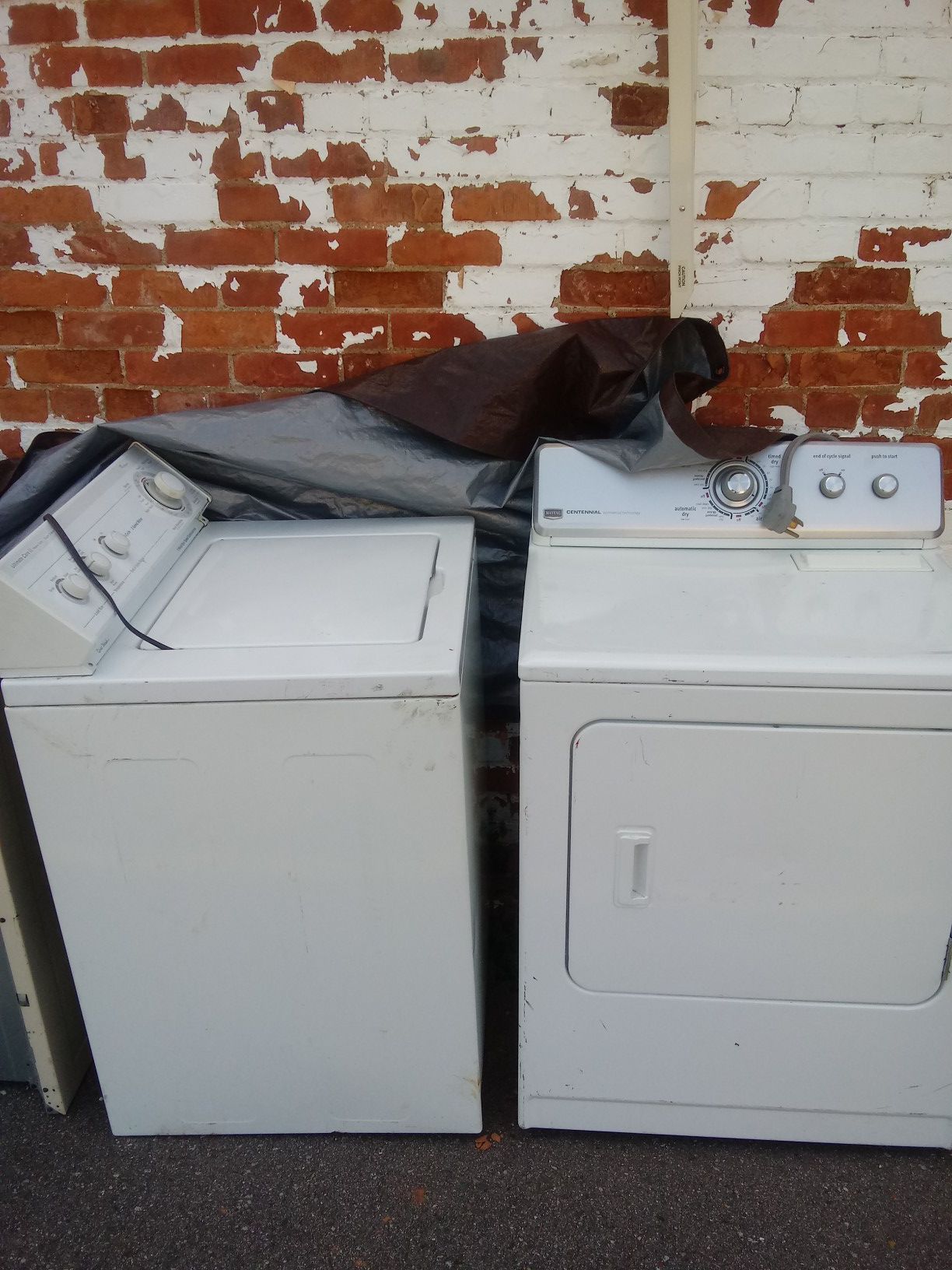Washer and electric dryer in excellent working condition $250 obo