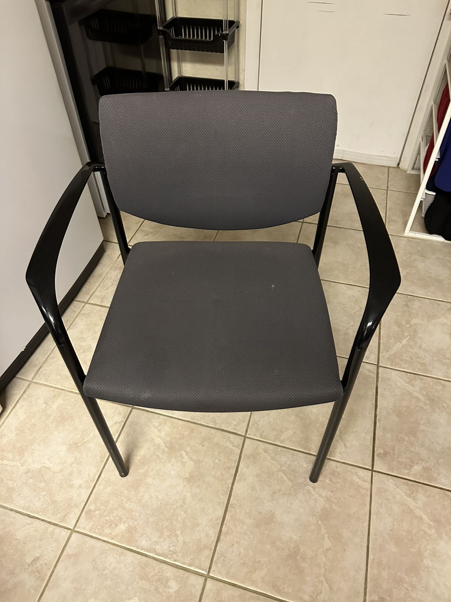 Chairs (bulk)
