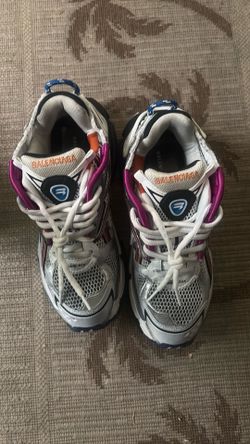 balenciaga runner
