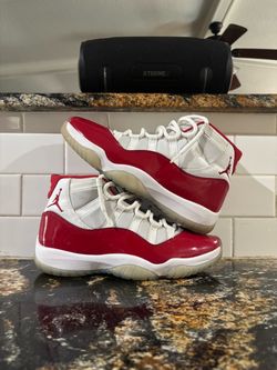 Jordan 11 Cherry