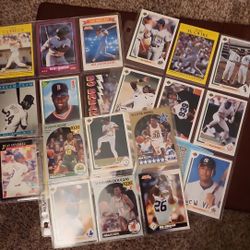 VINTAGE BASEBALL & BASKETBALL CARDS