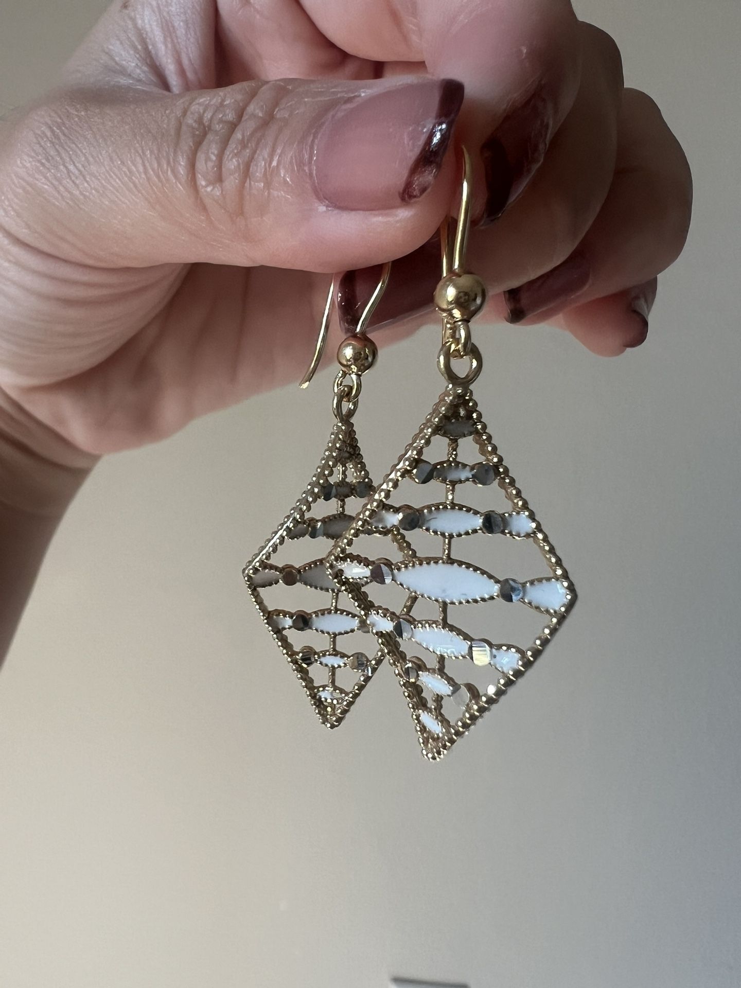 Italian Silver Vintage Filigree Diamond-Shaped Dangle Earrings