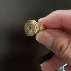 10k gold ring 
