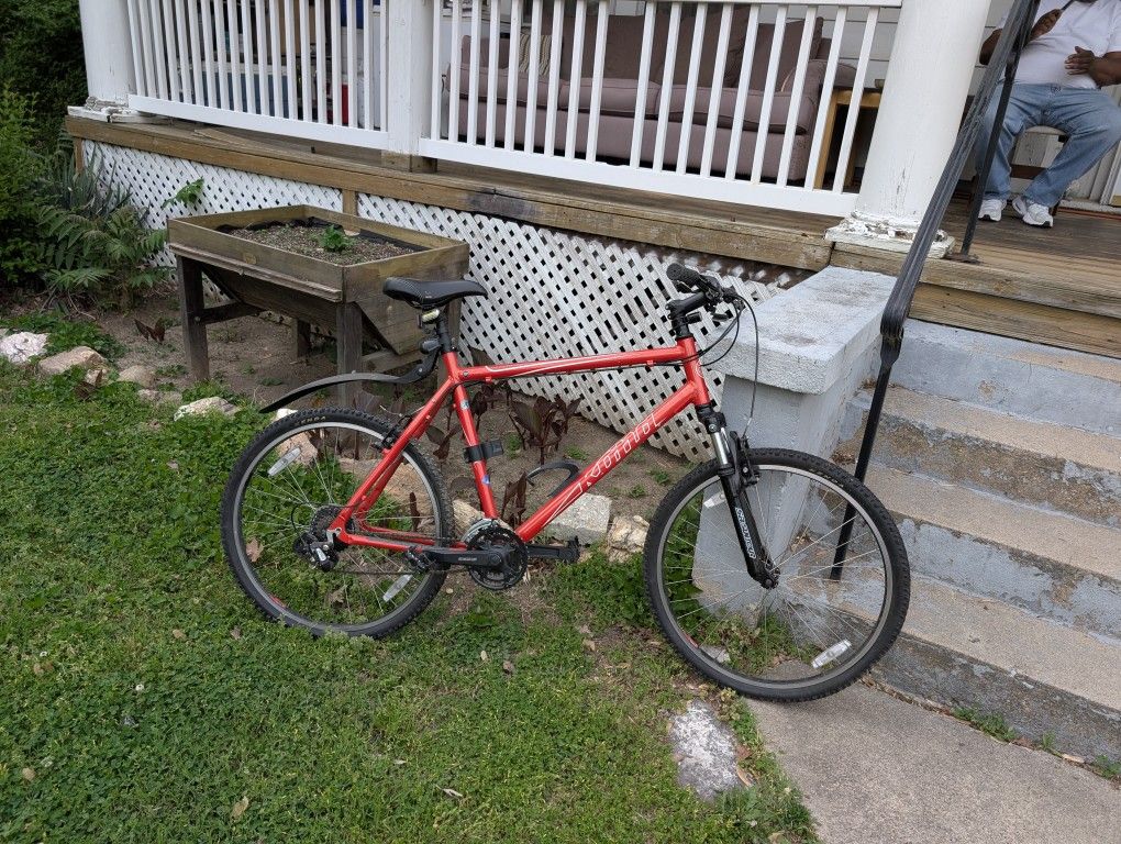 Kona Large MTB Red, Perfect Shape