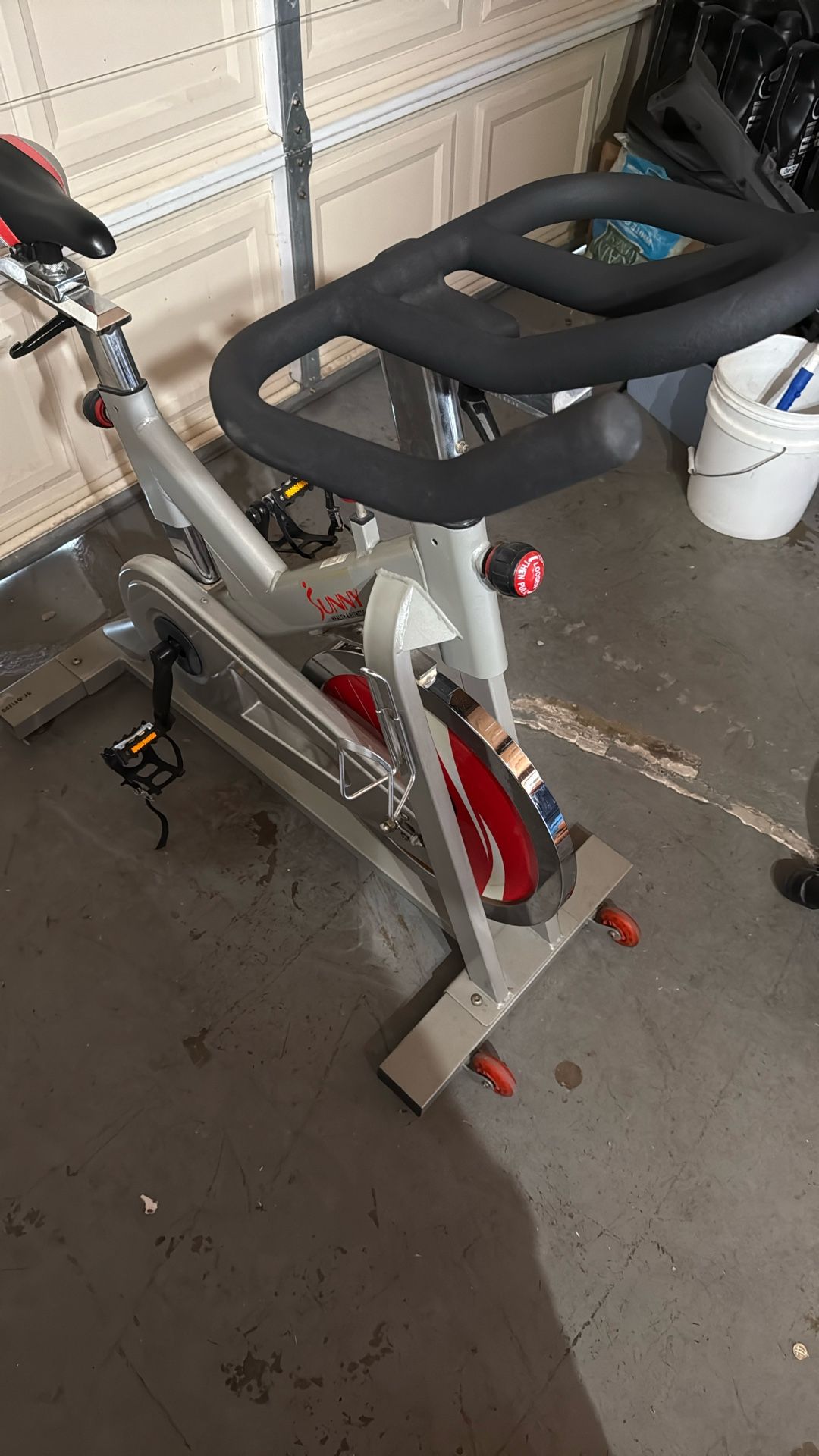 Sunny Health & Fitness Stationary Exercise Bike