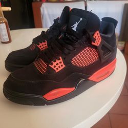 Jordan 4 