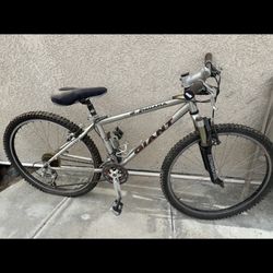 Giant Iguana Mountain Bike