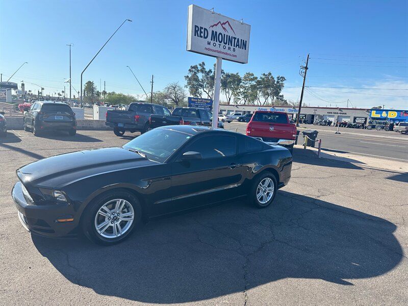 2014 Ford Mustang V6