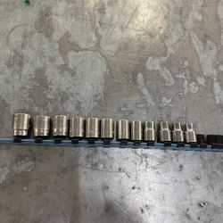 Matco 12pc 3/8”Drive 6Point Metric Socket Set 8-19mm