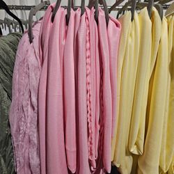 Pink 120" Round Polyester Linens