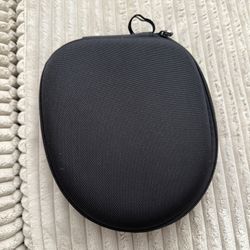Universal Headphone Case