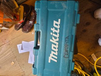 Tools air and batterys