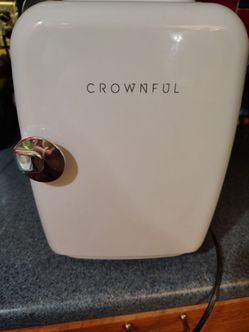 Mini fridge