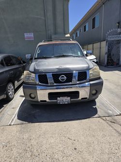 2004 Nissan Armada