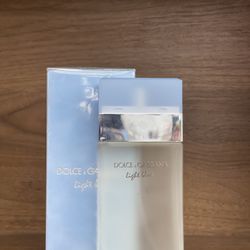 Dolce Gabana Light Blue Perfume 