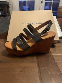 Name Brand Women’s Shoes