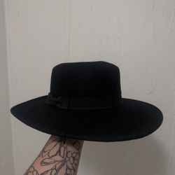 felt hat