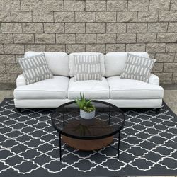 *Free Delivery* Modern Couch Sofa 3 Seater